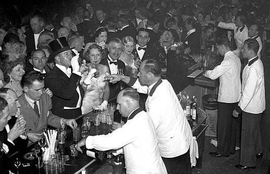 General scene of drinking in cocktail bar during first act intermission at the Metropolitan Opera House.