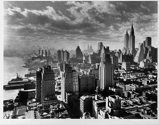 The view of 1931 Manhattan from the 27th floor of the River House.